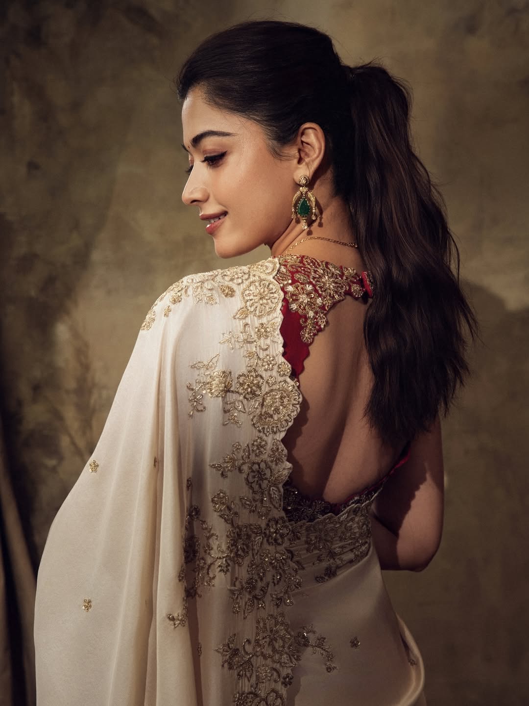 Rashmika Mandanna latest saree lookc
