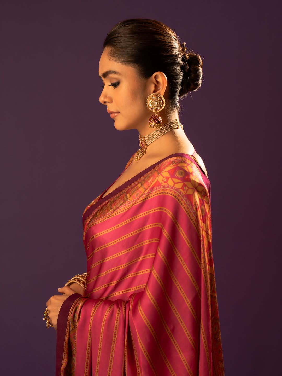 Mrunal Thakur Marathi Look