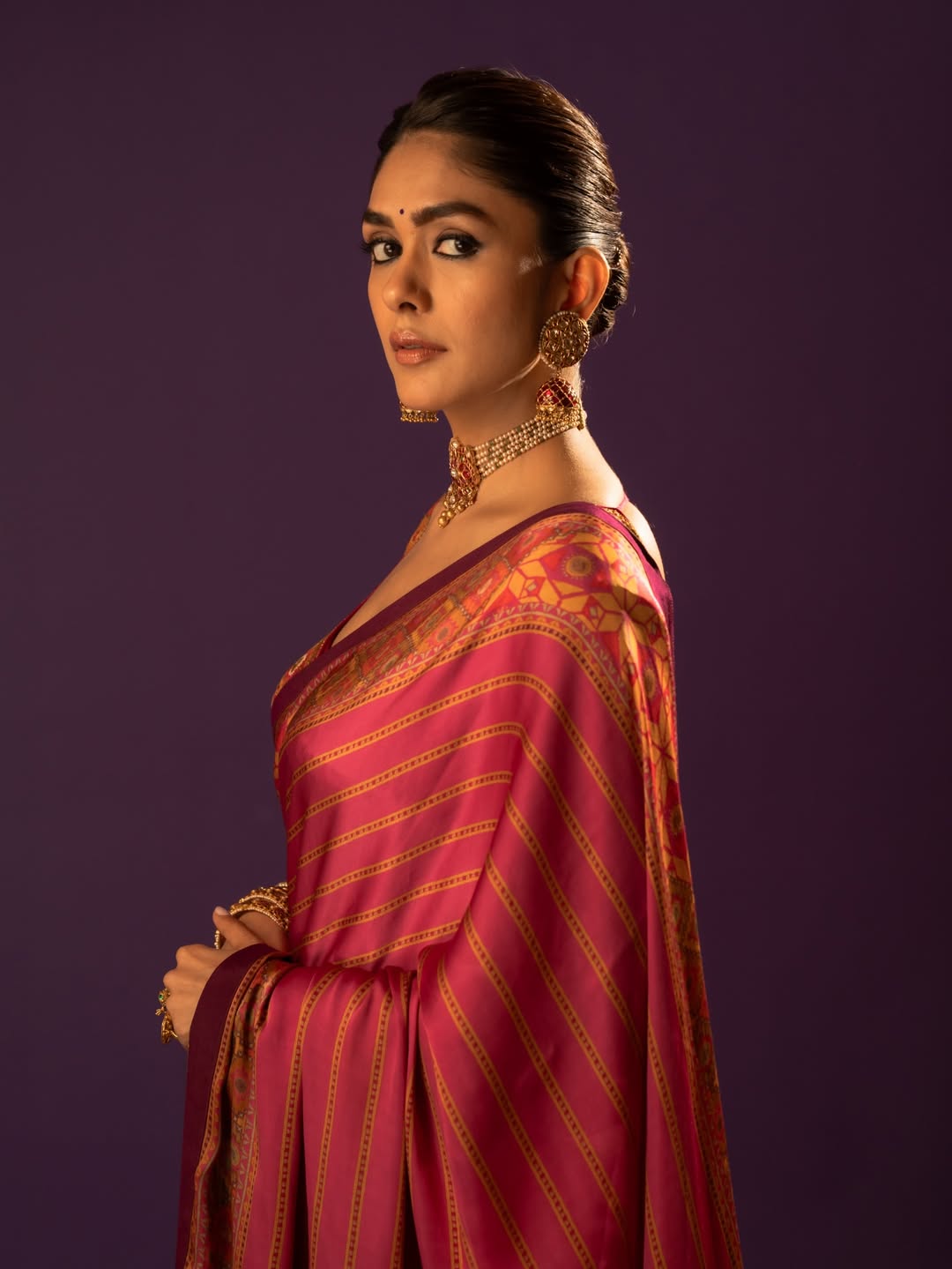 Mrunal Thakur Marathi Look