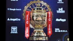 IPL 2026 Final: ५ हजारांपासून ते २.२ लाखांचे तिकीट; RCB vs GT फायनलचे तिकीट कसे बुक करायचे? जाणून घ्या सोपी पद्धत