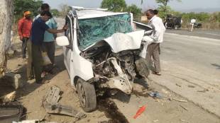 Amravati road accident news | Varud-Morshi highway car crash | Three family members died in accident | Maharashtra road safety news