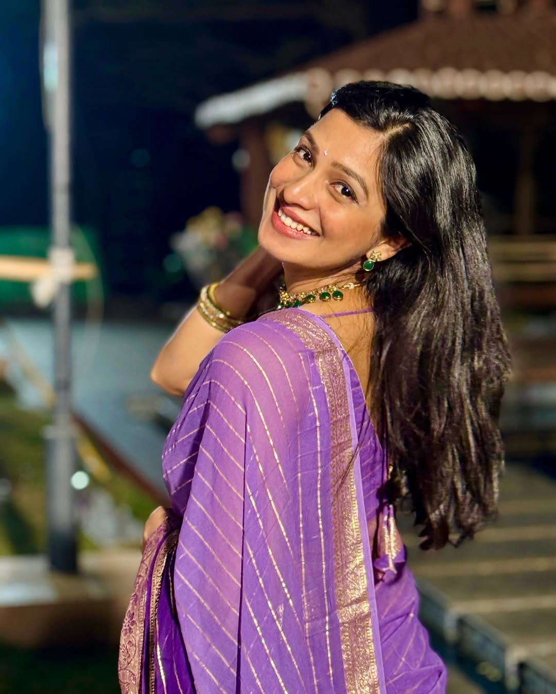 Amruta Pawar Blue Narayanpeth Nauvari Saree Look