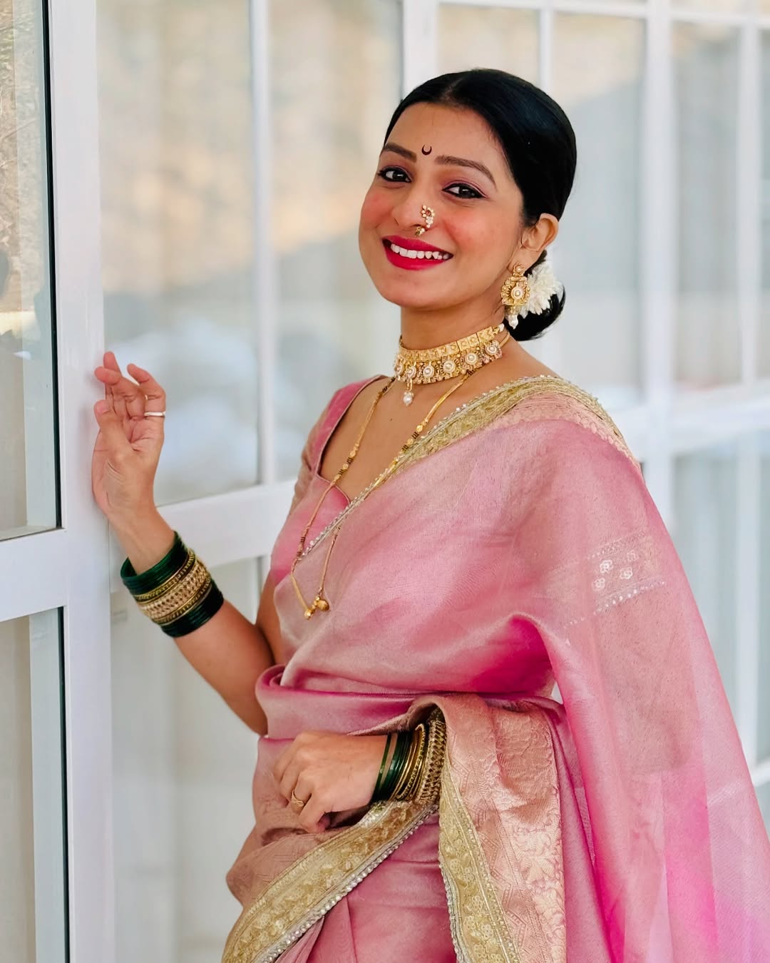 Amruta Pawar Blue Narayanpeth Nauvari Saree Look