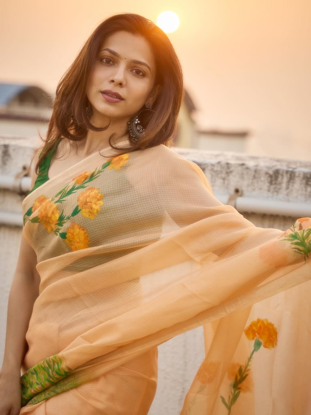 Anaghaa Bhagare Beach Photoshoot Viral