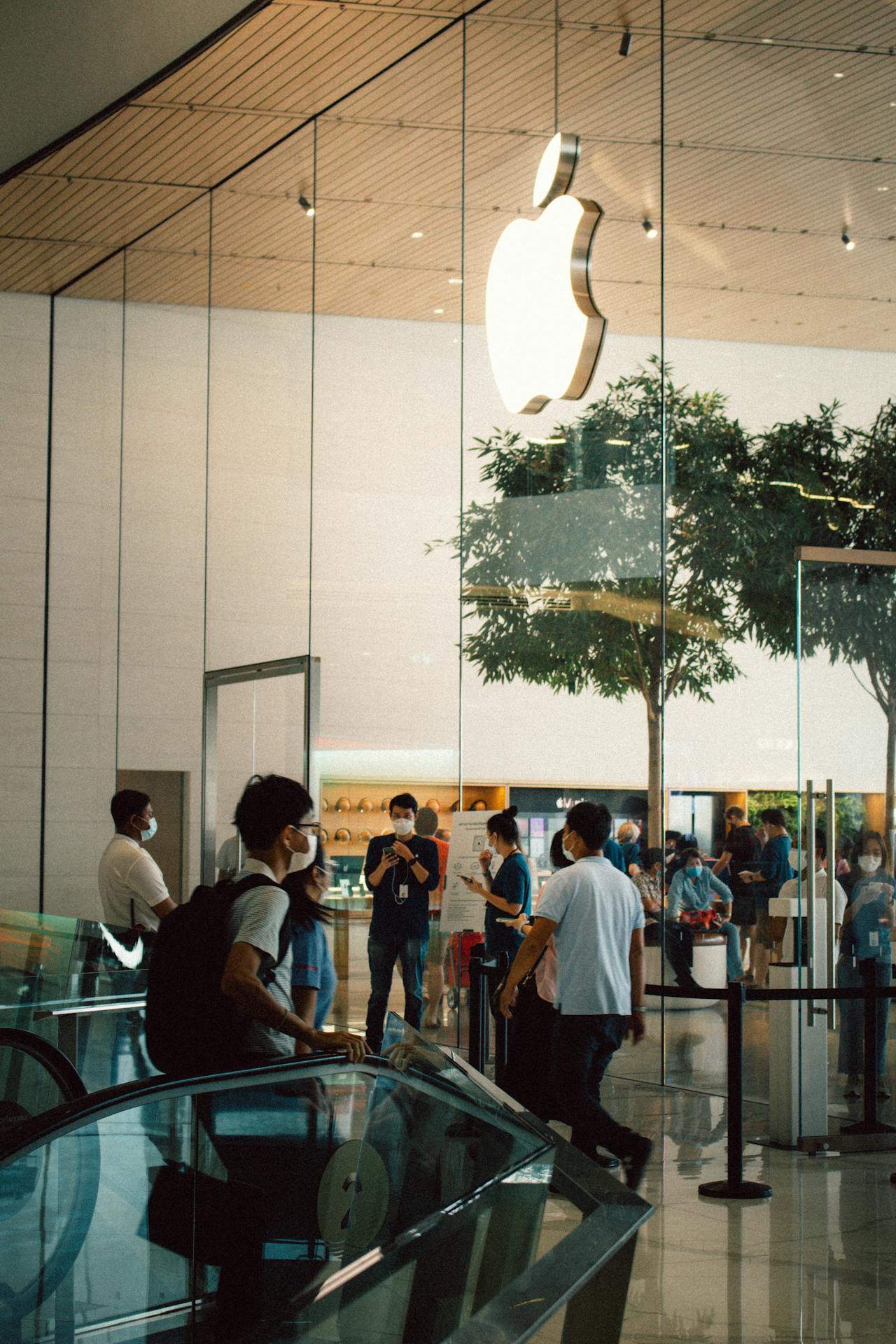 Apple's 50th Anniversary Know About Success Story