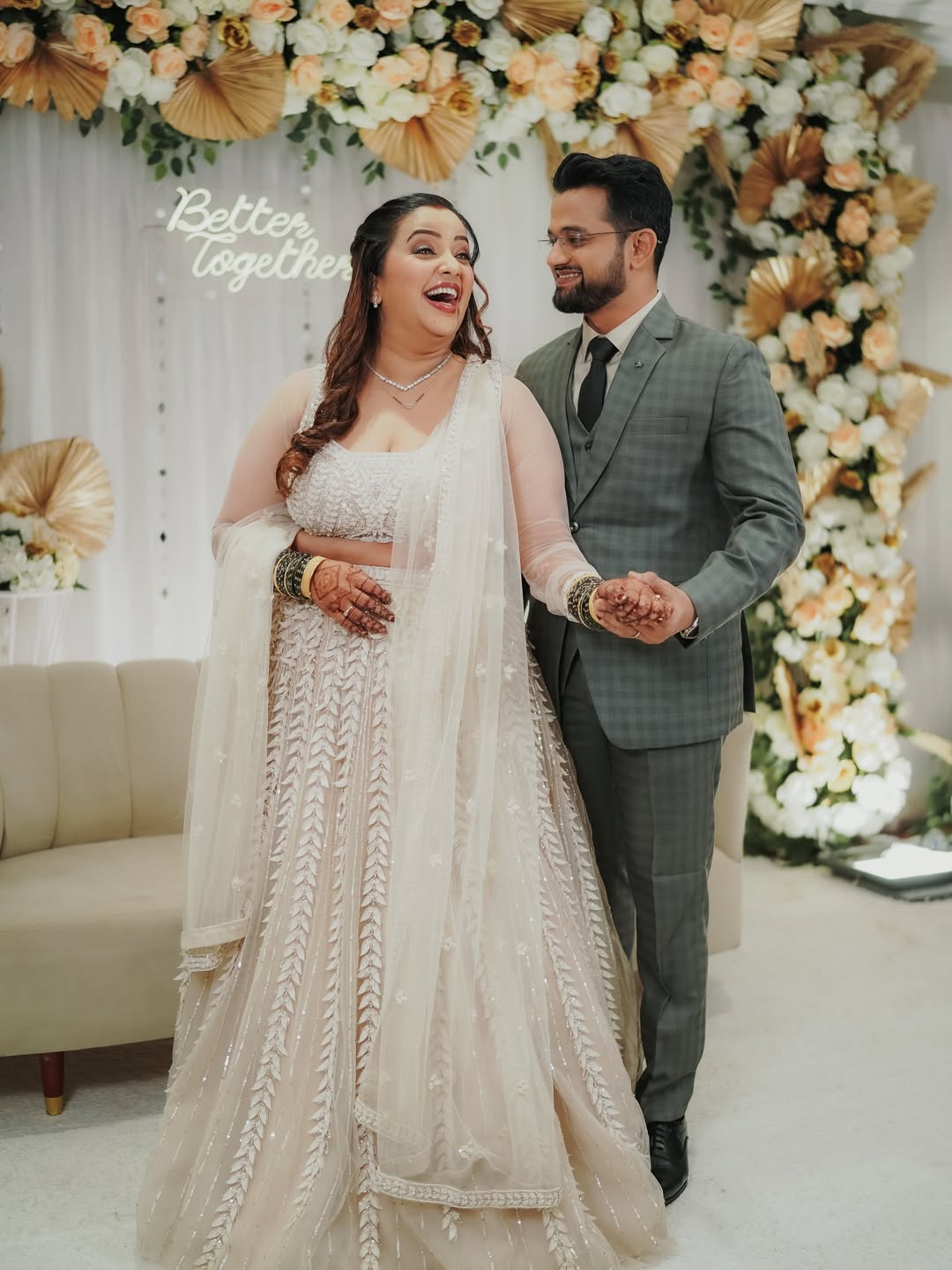 Apurva Nemlekar Tanuj Govalkar Wedding Reception