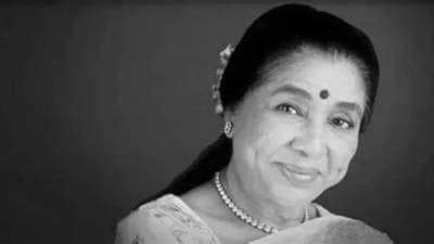ज्येष्ठ गायिका आशा भोसले यांचं निधन, आठ दशकांपासूनचा चिरतरुण आवाज काळाच्या पडद्याआड