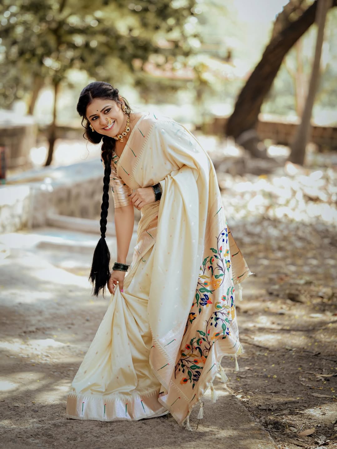 Ashvini Mahangade White Muniya Paithani Saree Look