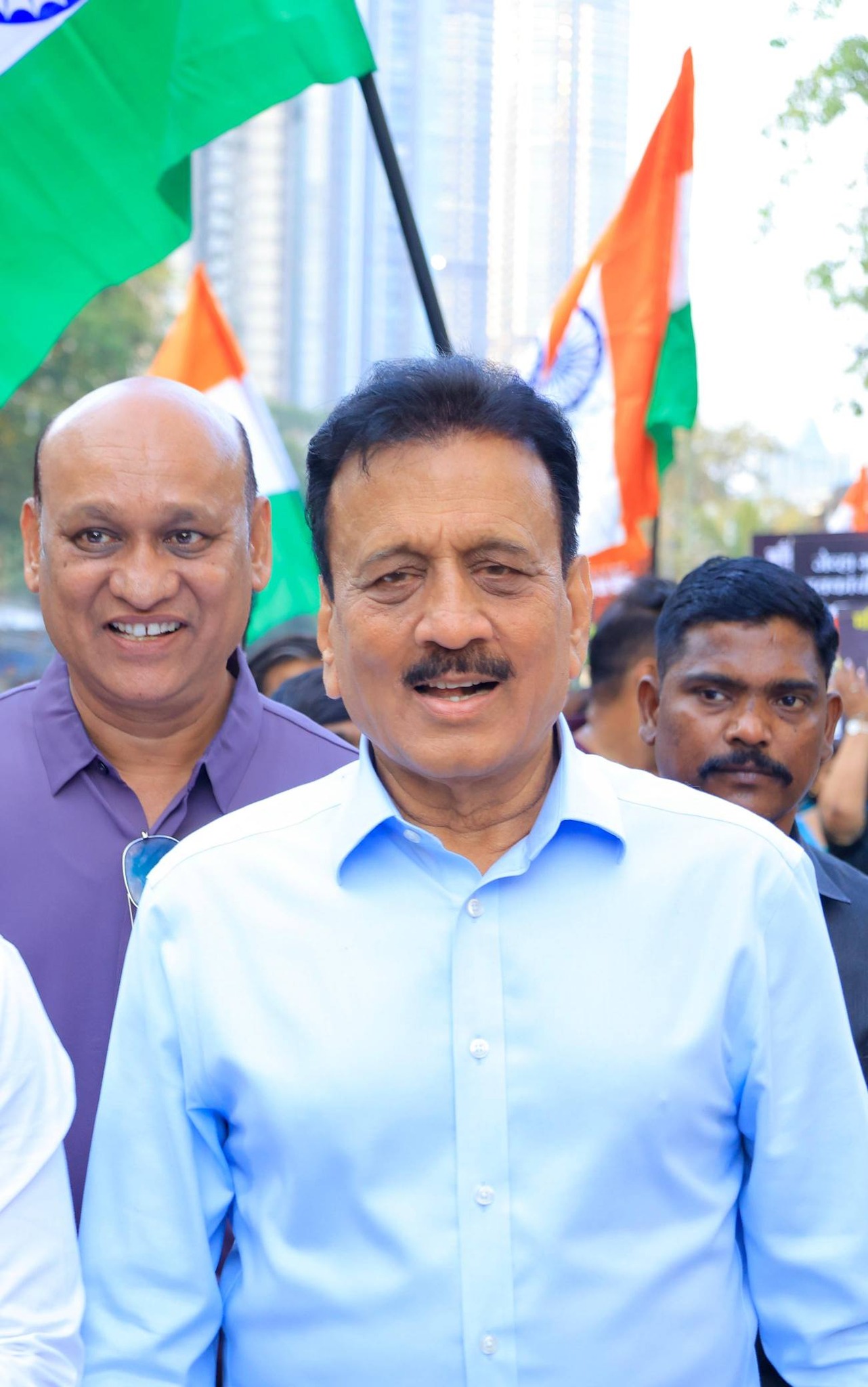 BJP Minister Girish Mahajan Mumbai Rally Controversy