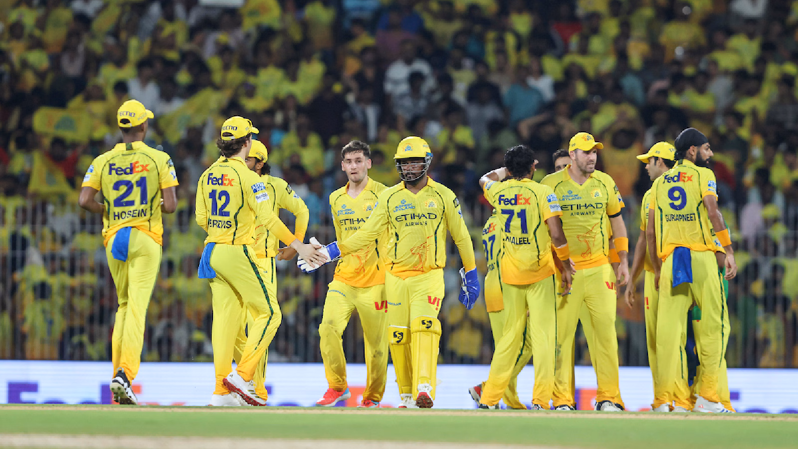 Indian Premier League teams most times all out list
