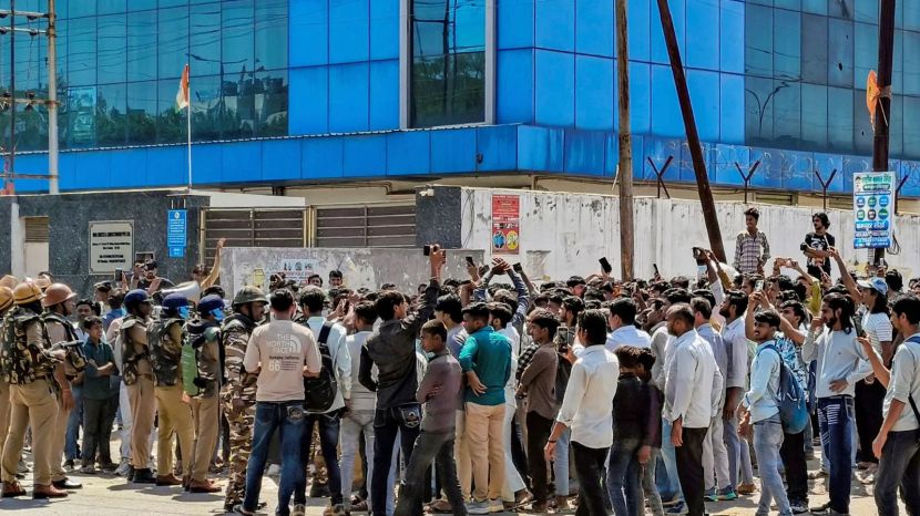 Noida Workers Protest