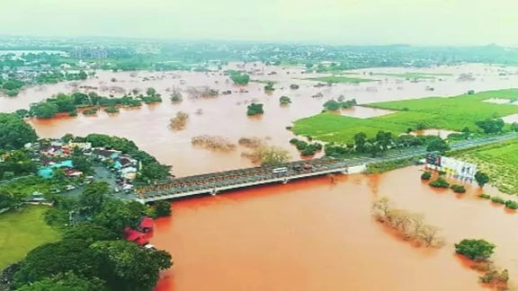 Monsoon 2026 rainfall forecast India and flood risk analysis | Climate change impact on Indian Monsoon extreme weather | मान्सून २०२६ सरासरीपेक्षा कमी पाऊस आणि पुराचा धोका | हवामान बदल आणि भारतातील मुसळधार पावसाच्या घटना