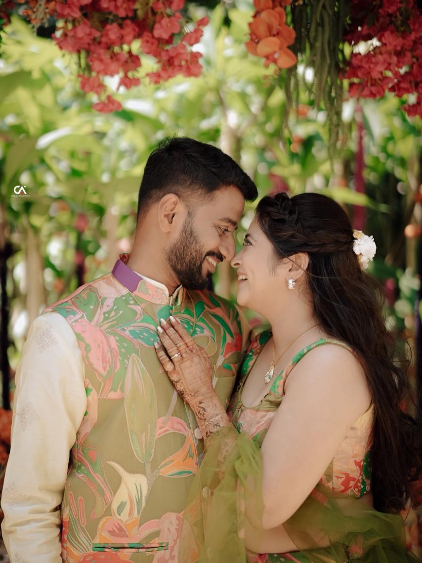 Gaytri Datar Mehendi Ceremony Look