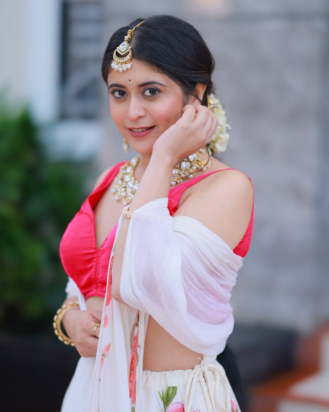 Gaytri Datar Mehendi Ceremony Look