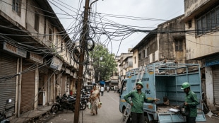 Pune PMC overhead cable action suspended | Srinath Bhimale Pune Municipal Corporation news | Central government telecom cable norms India | Illegal cables Pune city updates