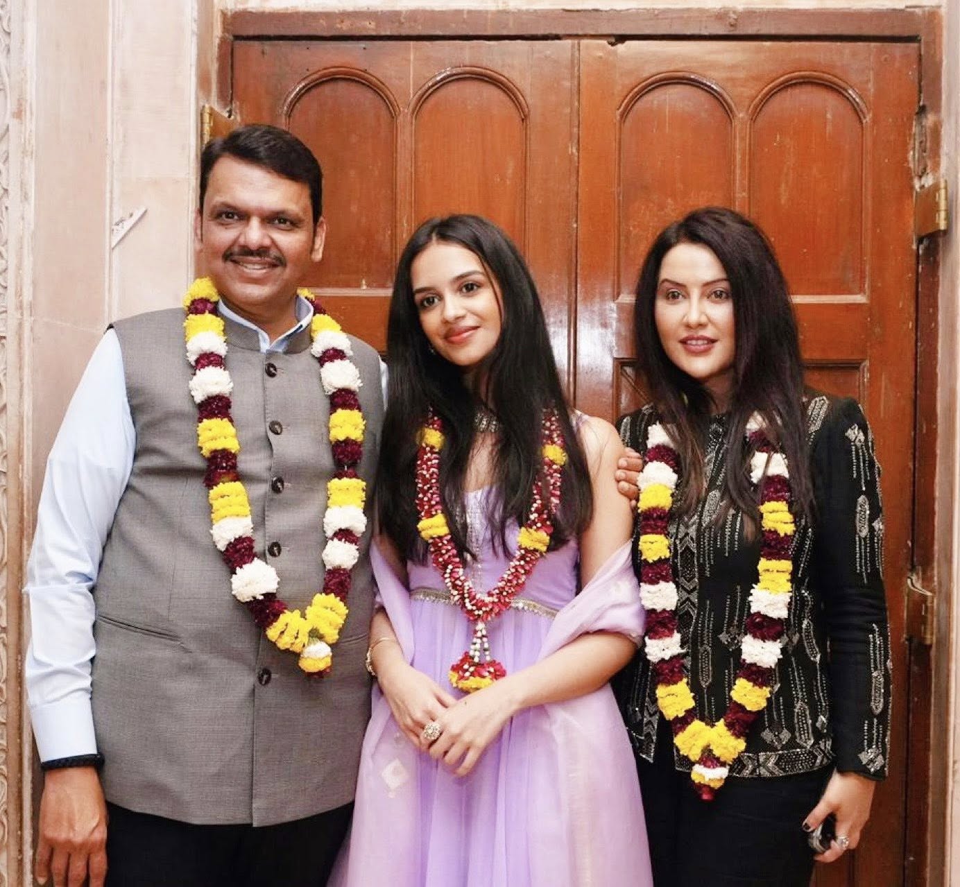 Happy Birthday Amruta Fadnavis Career Information