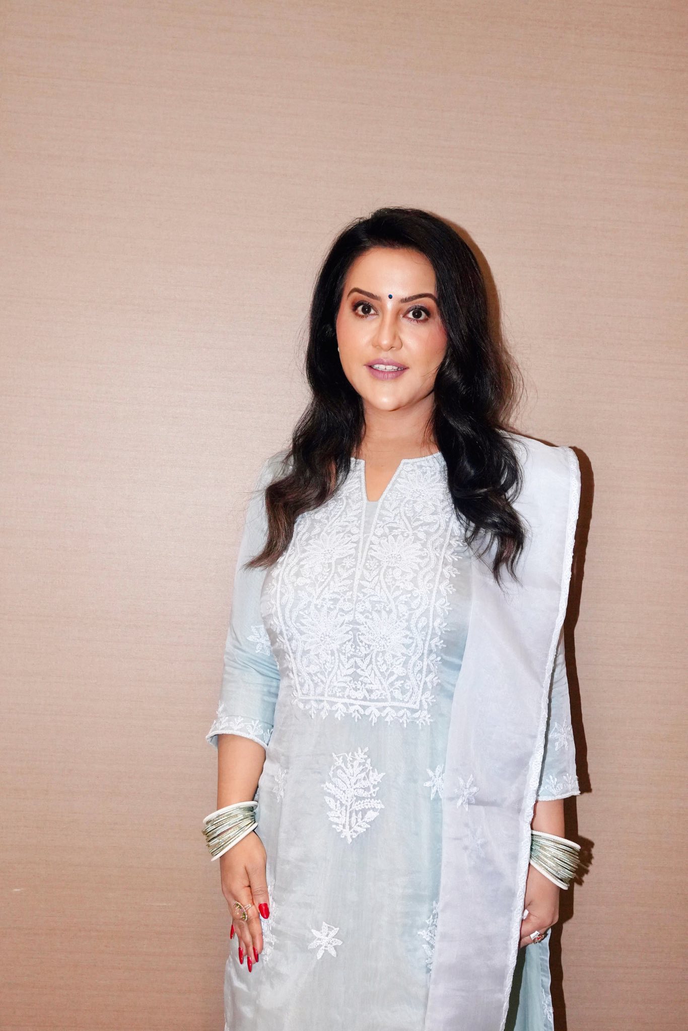 Happy Birthday Amruta Fadnavis Career Information