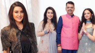 Happy Birthday Amruta Fadnavis Career Information