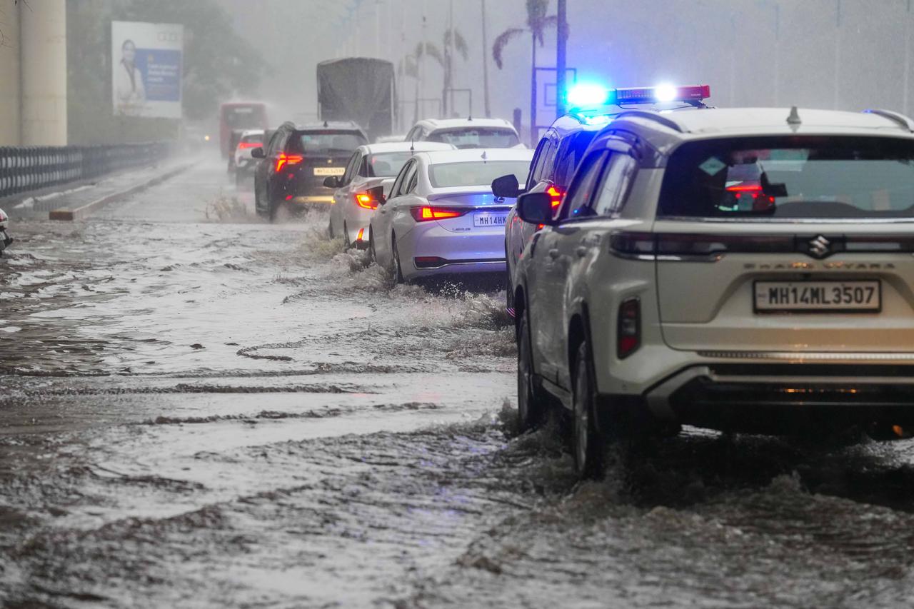 Heavy Rain In Pune Water Logging Photos