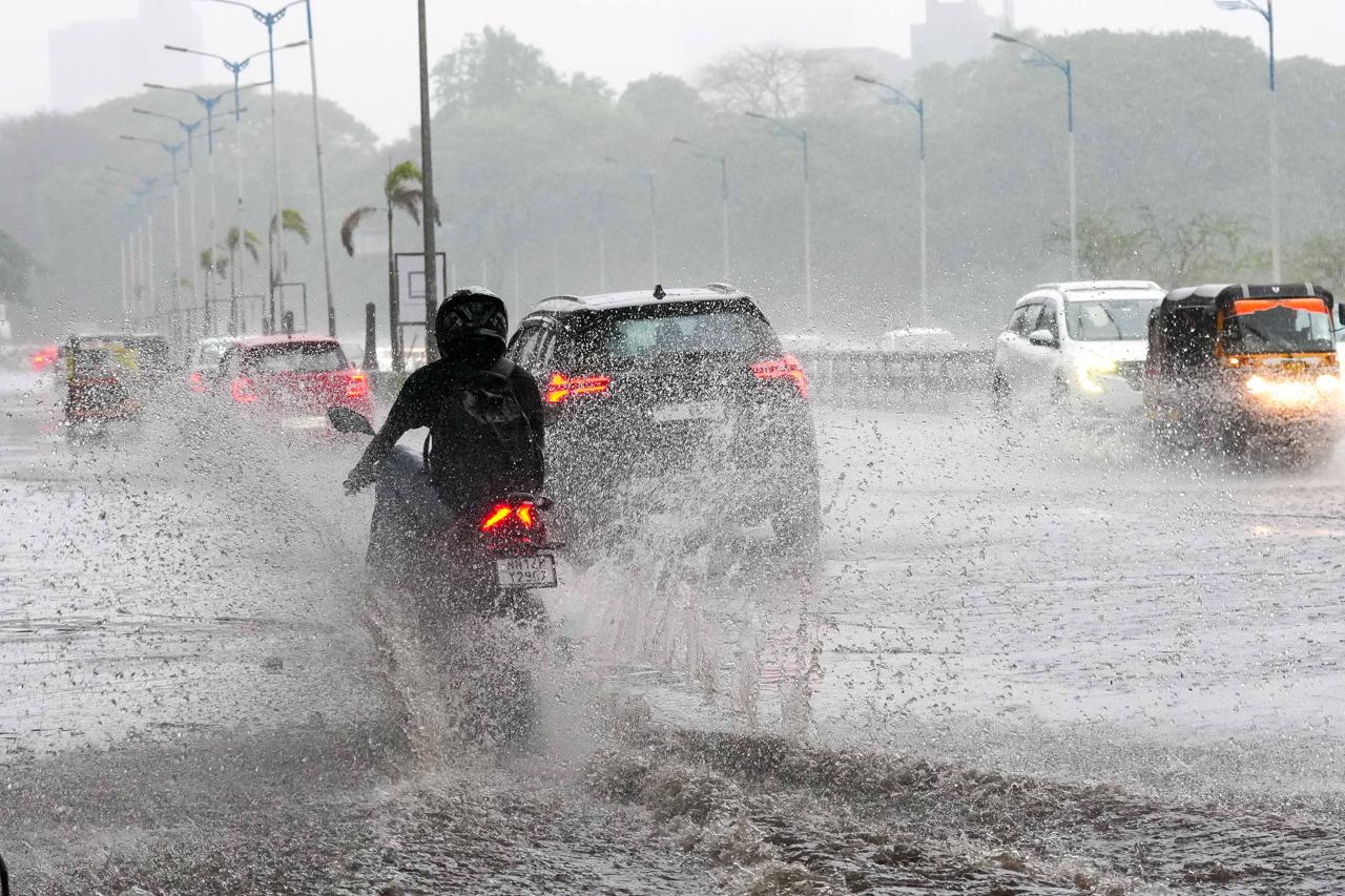 Heavy Rain In Pune Water Logging Photos