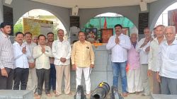 महाराणी ताराराणींबाबतच्या वादग्रस्त वक्तव्यावरून तळबीडमध्ये संताप; सरसेनापती हंबीरराव मोहिते यांच्या समाधीस्थळी ग्रामस्थांचे एकत्रित आंदोलन; इतिहासाच्या अवमानाविरोधात शासनाकडे तक्रार