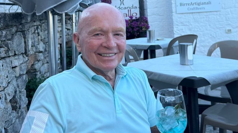 Mark Mobius books and global investment lectures insights 