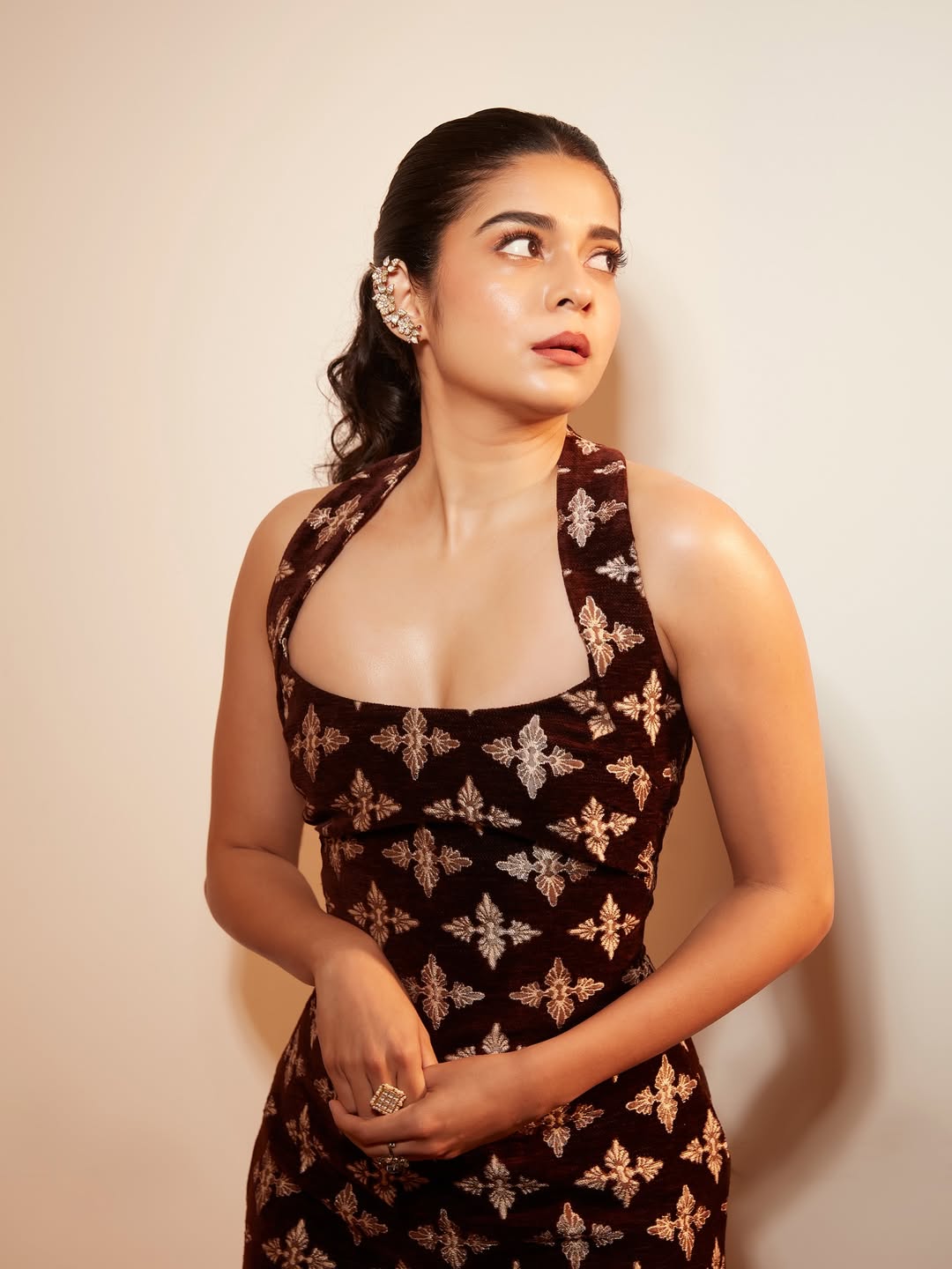 Mithila Palkar Bhooth Bangla Movie