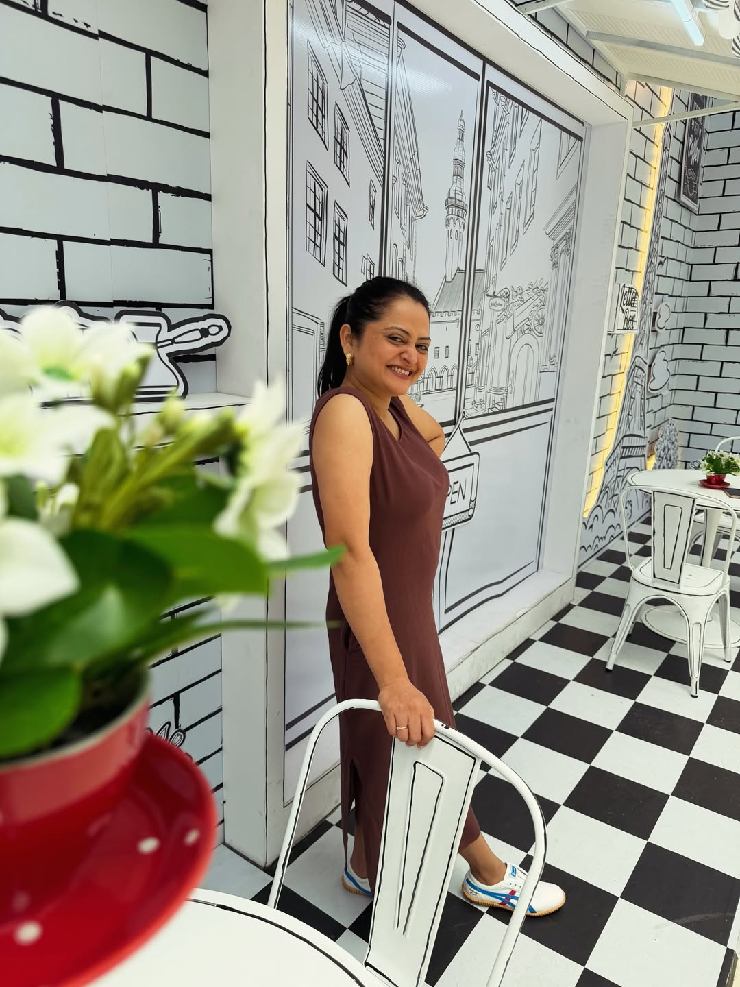 Monika Dabade Brown Dress Stylish Look