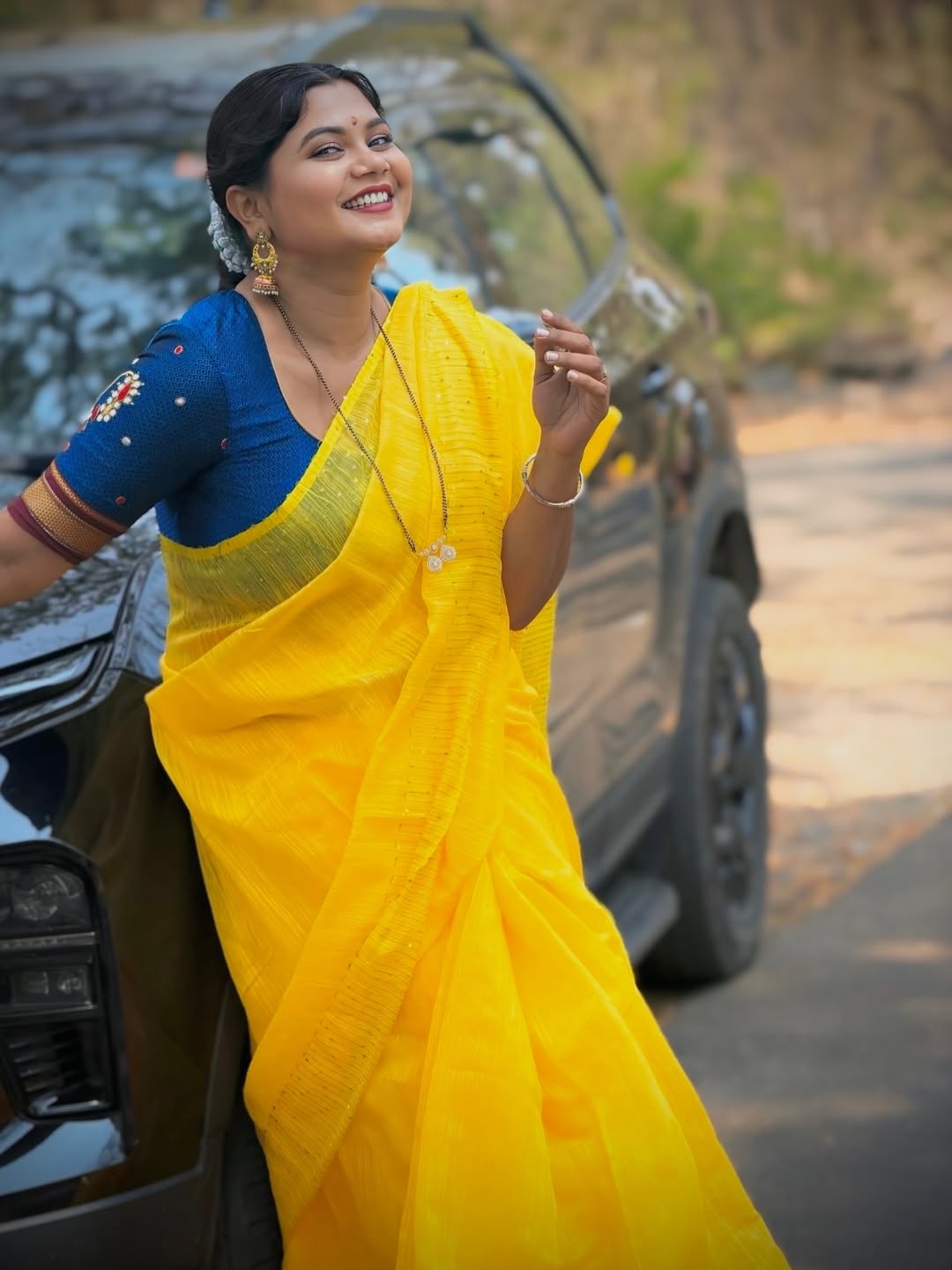 Namrata Sambherao Yellow Saree Look