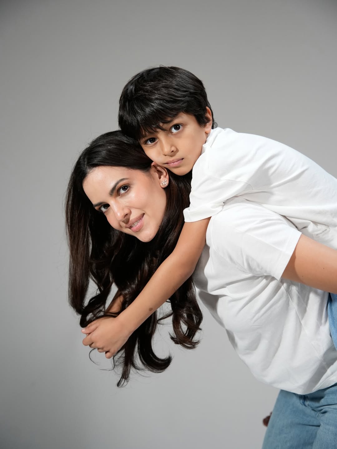 Natasa Stankovic Agastya Hardik Pandya Photoshoot Viral