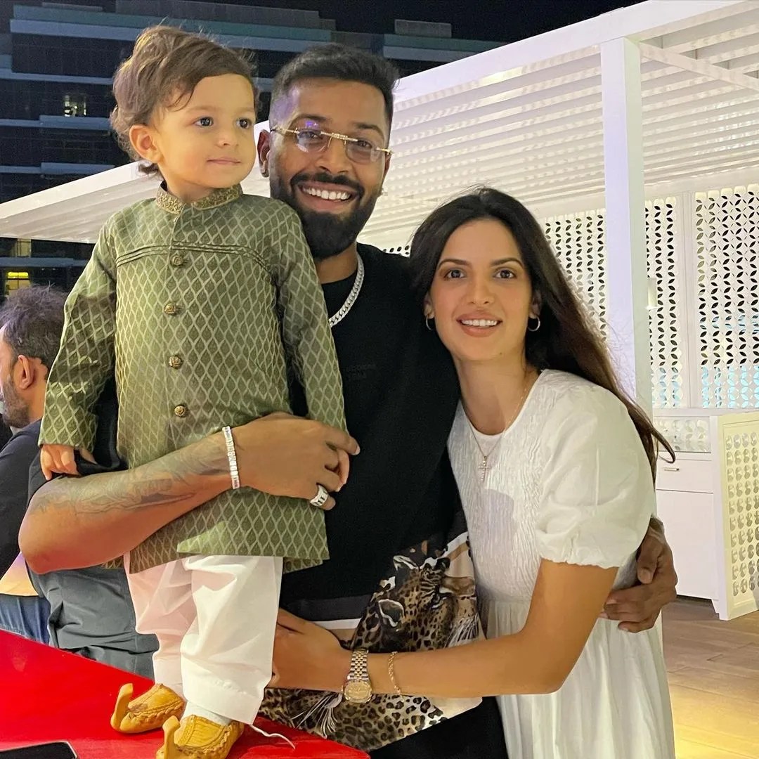 Natasa Stankovic Agastya Hardik Pandya Photoshoot Viral