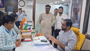 Thane Manpada Encroachment Notice Controversy | MLA Sanjay Kelkar warns Revenue Officials | Former Mayor Minakshi Shinde on Manpada Demolition | Thane Collector Office Action on Manpada Encroachments