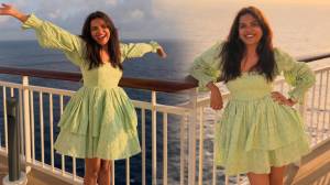 photos: ‘समुद्रकिनारी मी जास्त आनंदी असते. कारण…’ मिताली मयेकरचा हटके अंदाज; पिस्ता ग्रीन ड्रेसमधील ‘बार्बी’ लूक चर्चेत!