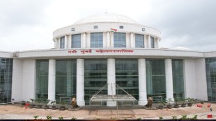 NMMC Marathi schools converted to English medium protest