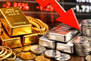 Gold and silver price drop Jalgaon | Today gold rate Maharashtra | Jalgaon bullion market updates | Impact of global tension on gold prices India