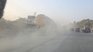 Mumbai Ahmedabad National Highway traffic congestion | Heavy dumpers and mixers rash driving Vasai | Dangerous wrong side driving Maharashtra highways | RMC plant vehicle safety issues Palghar