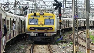 Central Railway Mumbai Local Train Delay | Crowded Railway Platform Mumbai | Mumbai Railway Passenger Association Protest | Central Railway Technical Glitch News
