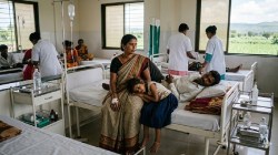 जुन्नर तालुक्यात ३० मजुरांना विषबाधा