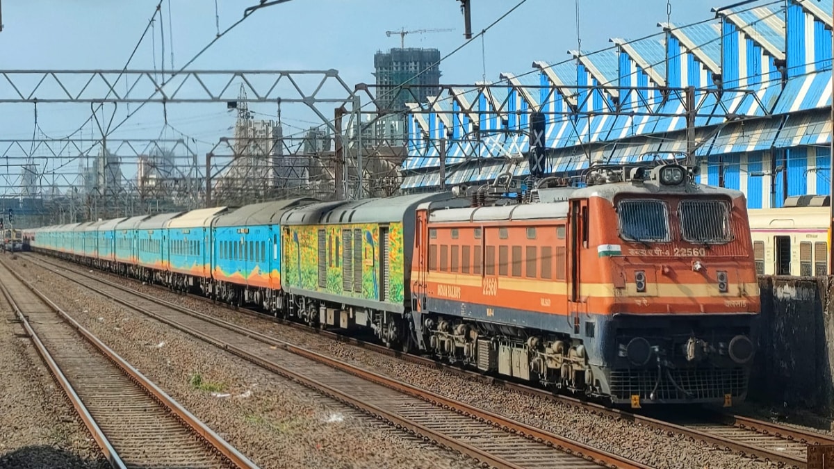 Konkan Railway Special Train | कोकणात ४ विशेष वातानुकूलित गाड्या धावणार ...