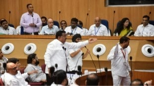 Nashik Municipal Corporation General Body Meeting | Kumbh Mela construction work controversy Nashik | Nashik Police action on Corporators | Hemgouri Aher Adke Nashik Mayor protest