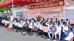 अहिल्यानगर पोलिसांच्या विरोधात सराफ व्यावसायिकांचे आंदोलन