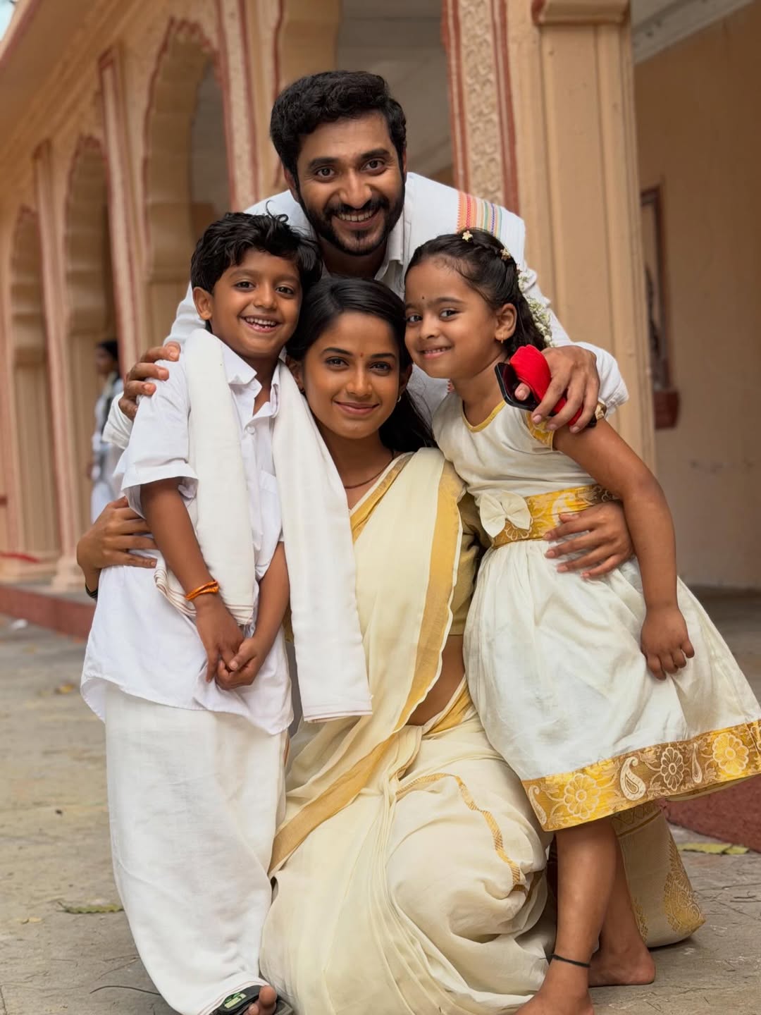 Prapti Redkar Savalyachi Janu Savali On Set 