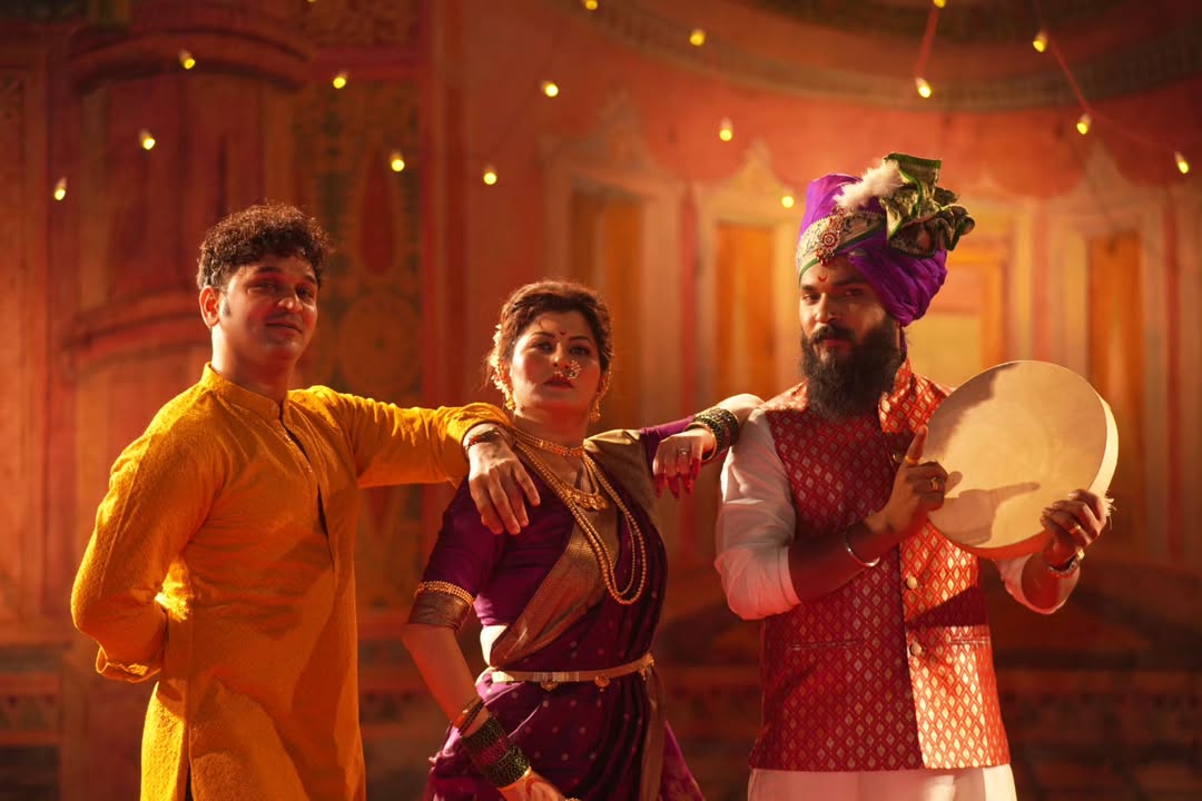 Savaniee Ravindrra MUJARA SHIVBALA Song Look