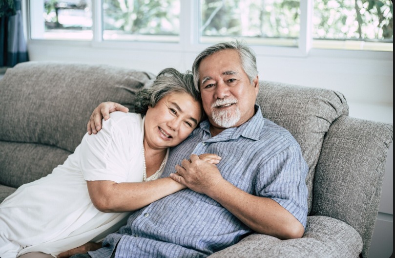 Why Women Seem to Age Faster Than Men Doctors Reveal This Shocking Major Reason