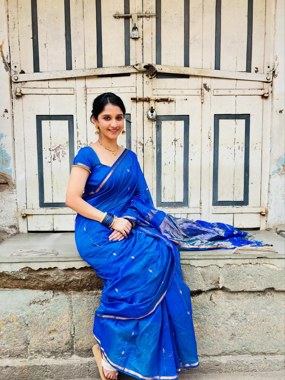 Shivani Sonar Ambar Ganpule Romantic Photoshoot