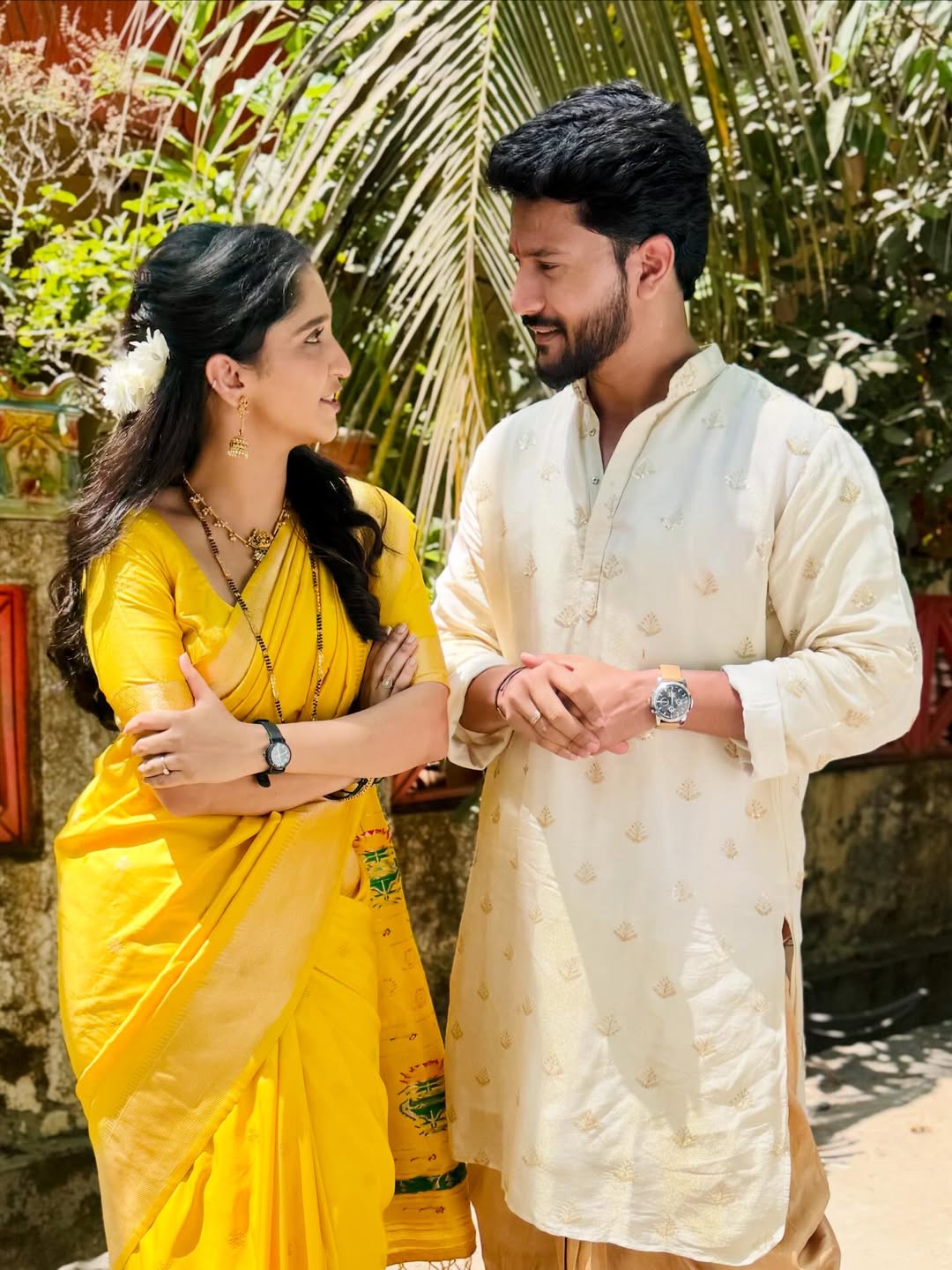 Shivani Sonar Yellow Saree Look