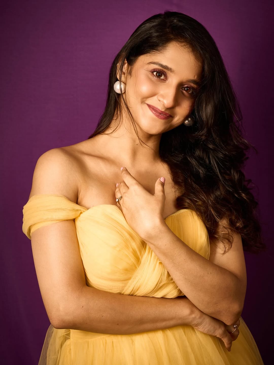 Shivani Sonar Yellow Saree Look