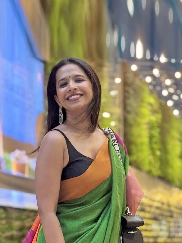 Shreya Bugde Sheth Green Saree Look