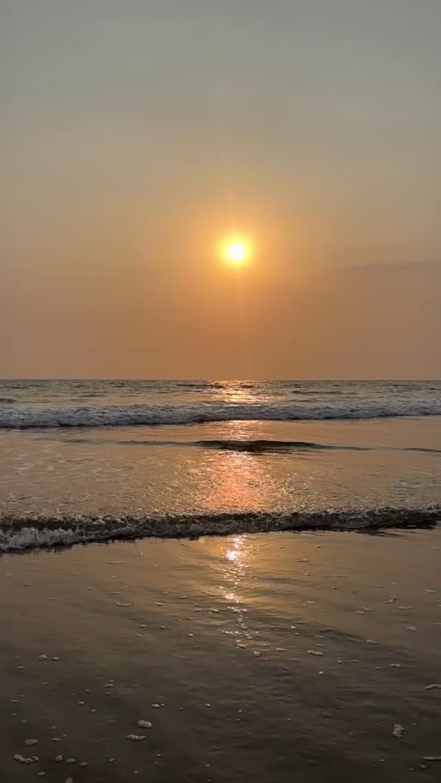 Sonali Khare Anand Sanayaah Vacation