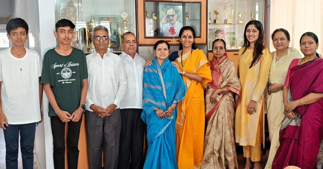 Supriya Sule Revati Sule Baramati Family Visit
